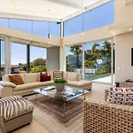 Ocean View Luxury Villa With Pool - Camps Bay